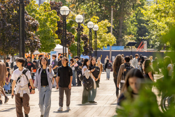 University community along St. George Street during the start of the the Academic Year